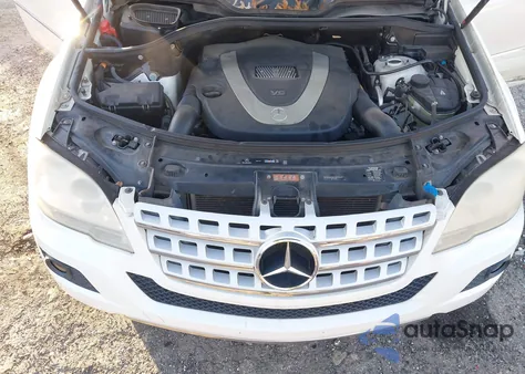 2009 Mercedes-Benz Ml 350 4Matic z USA, uszkodzony, nr VIN 4JGBB86E99A445456